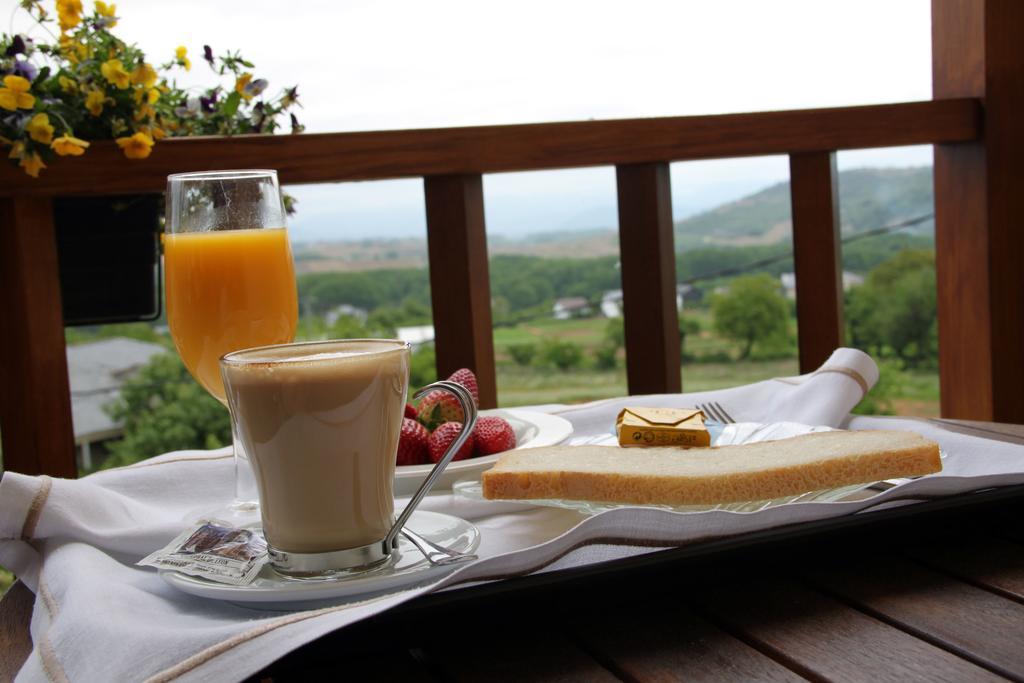 Villa Mencia 코룰론 외부 사진