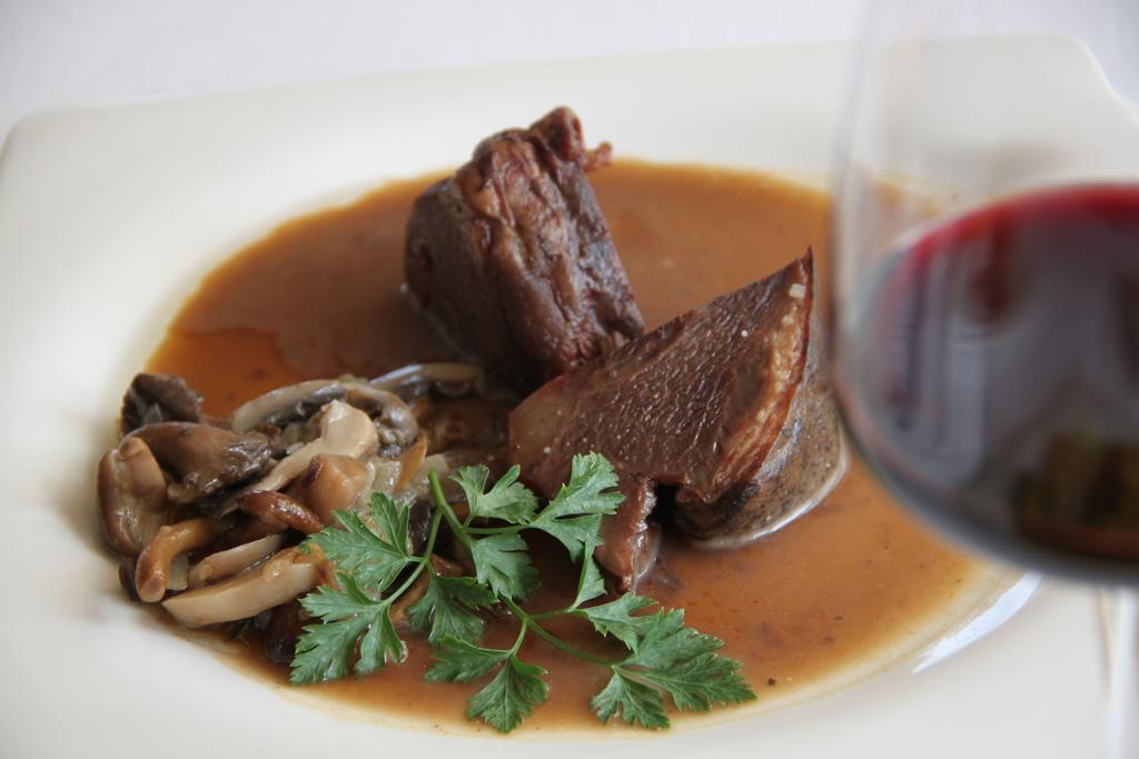 Villa Mencia 코룰론 외부 사진